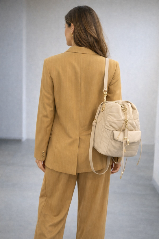 TAILLEUR TENSIONE IN