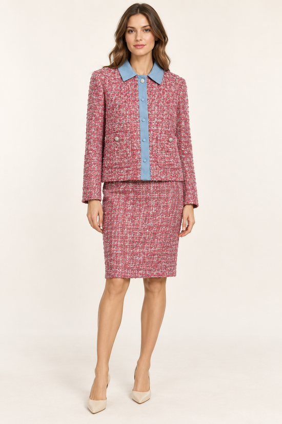 Completo Dixie rosa con gonna e paillettes su modella — davanti