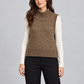 Gilet donna Dixie marrone mélange fronte su modella, elaborata con IA
