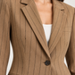 Blazer HaveOne cammello gessato — dettaglio; immagine digitale illustrativa