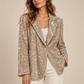 Blazer HaveOne champagne con paillettes — frontale indossata; immagine digitale illustrativa