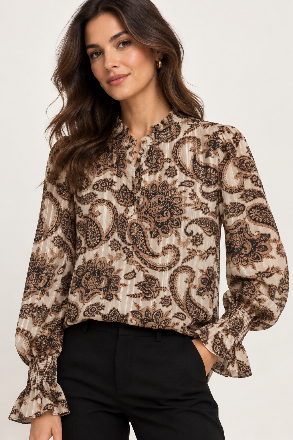 Camicia Liu Jo paisley con polsini arricciati — dettaglio