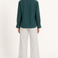 Dixie – Pantalone chiaro con risvolto – retro su modella