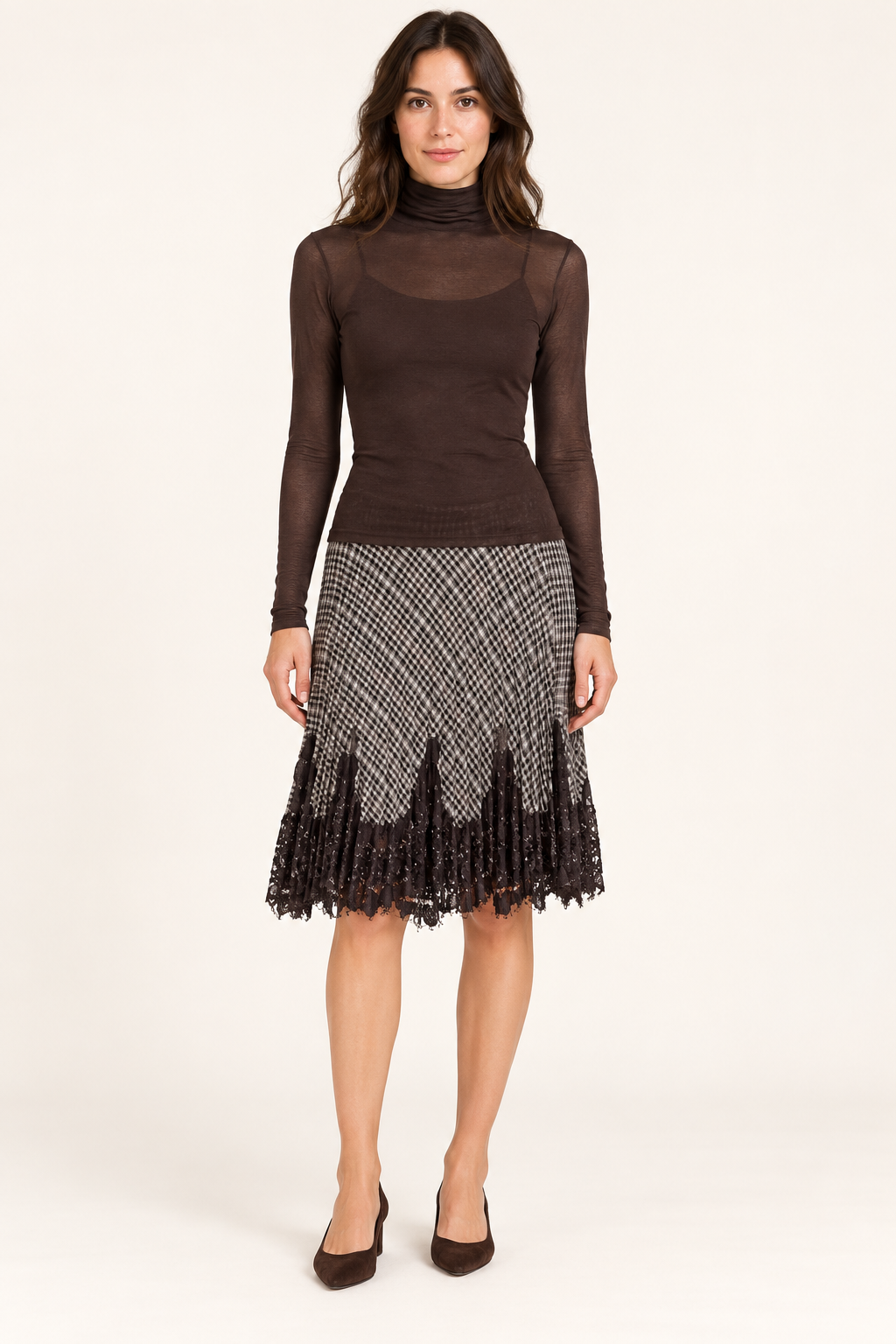 Motel – Gonna a quadretti con pizzo – fronte su modella