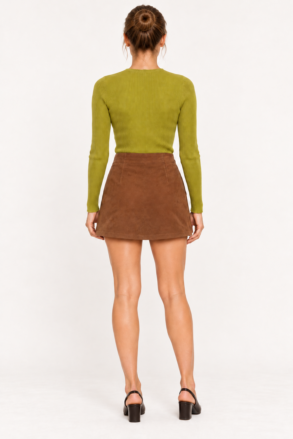 Tensione In – Maglione verde a coste – retro
