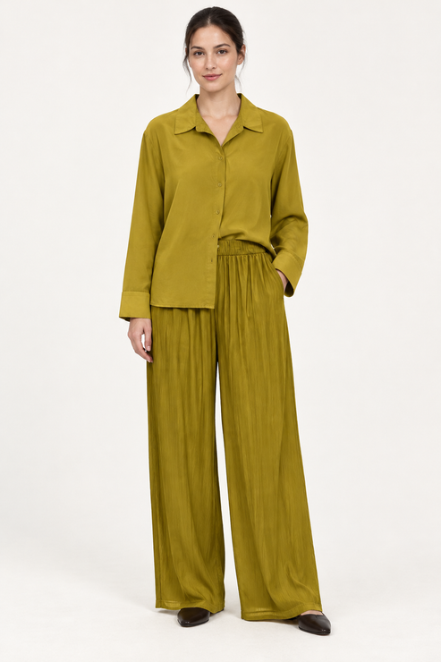 Dixie – Camicia verde oliva in lyocell – fronte