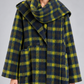 Cappotto donna HAVEONE a quadri con sciarpa - dettaglio - immagine elaborata con IA