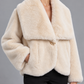 Cappotto a pellicciotto donna Dixie panna - dettaglio - immagine elaborata con IA