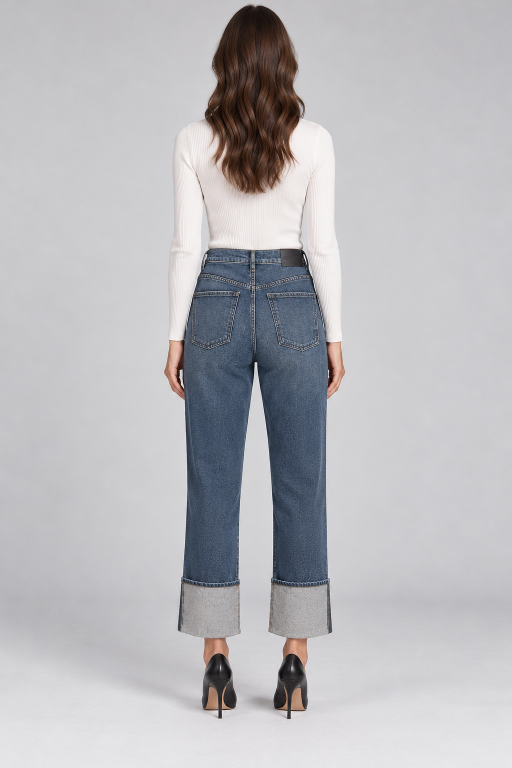 Pinko – Jeans blu con risvolto alto – retro