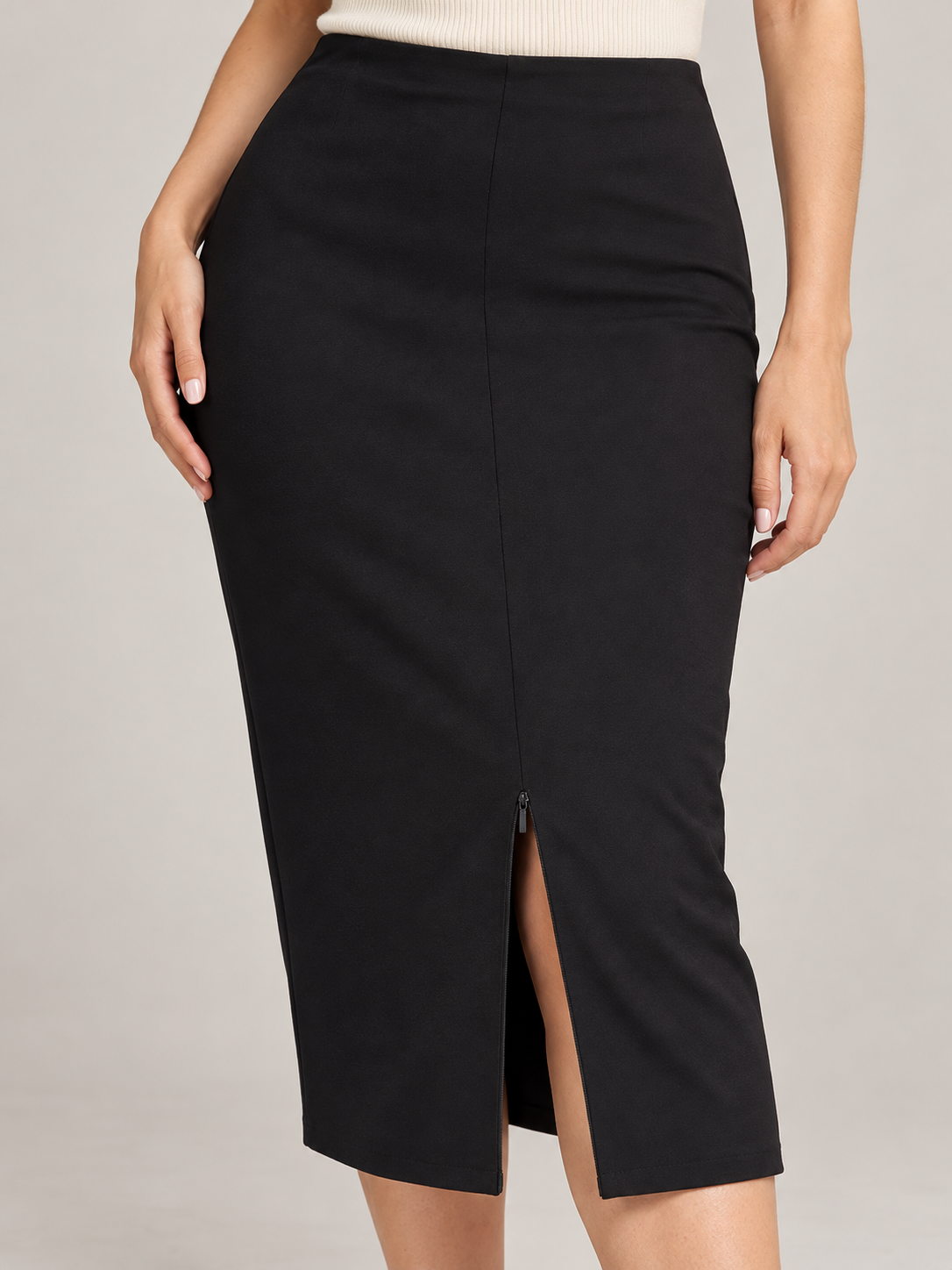 Gonna Pinko nera con spacco regolabile con zip - dettaglio