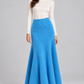 Gonna lunga Pinko azzurra su modella – fronte