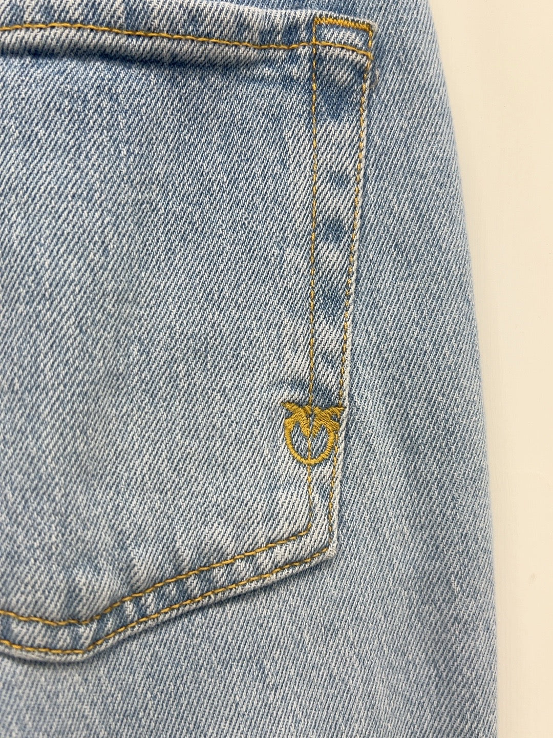 Pinko jeans azzurro chiaro - dettaglio tasca e logo