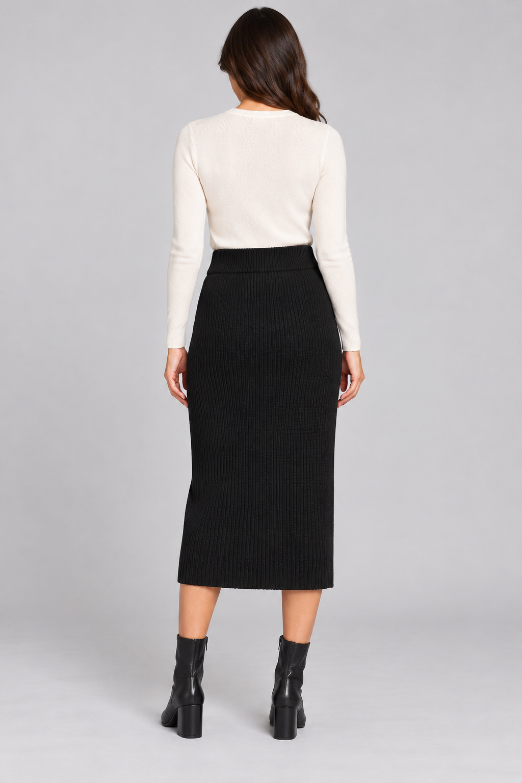 Pinko – Gonna midi nera in maglia – retro
