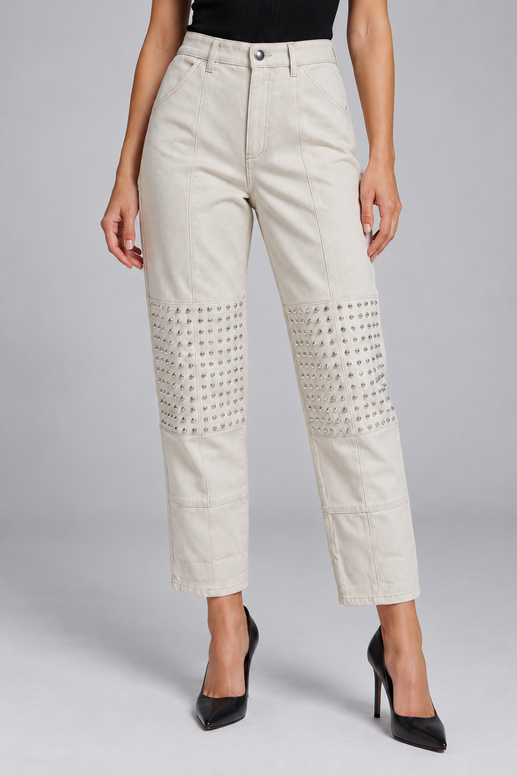 Pinko – Pantalone écru con borchie – dettaglio