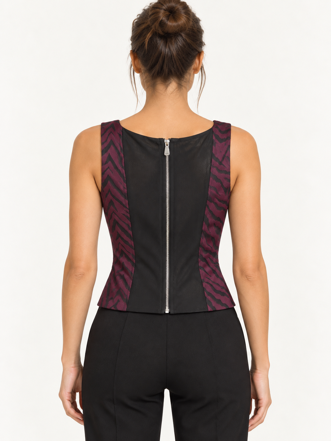 Pinko Corsetto animalier bordeaux e nero – retro su modella virtuale