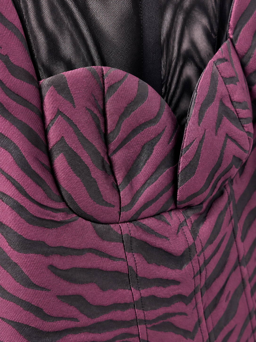 Pinko Corsetto animalier bordeaux e nero – dettaglio