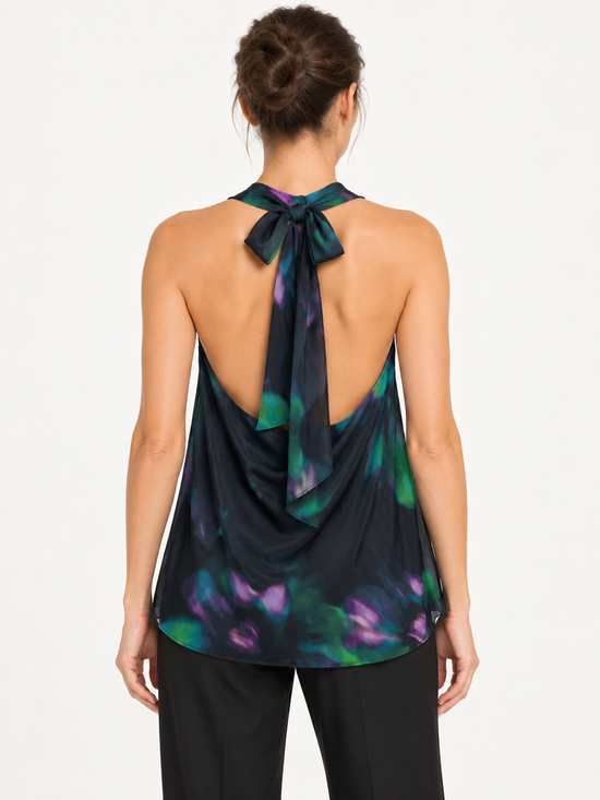 Pinko Top fantasia verde viola e blu – retro su modella virtuale