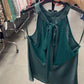 Top Pinko verde – foto originale del retro con fiocco e drappeggio