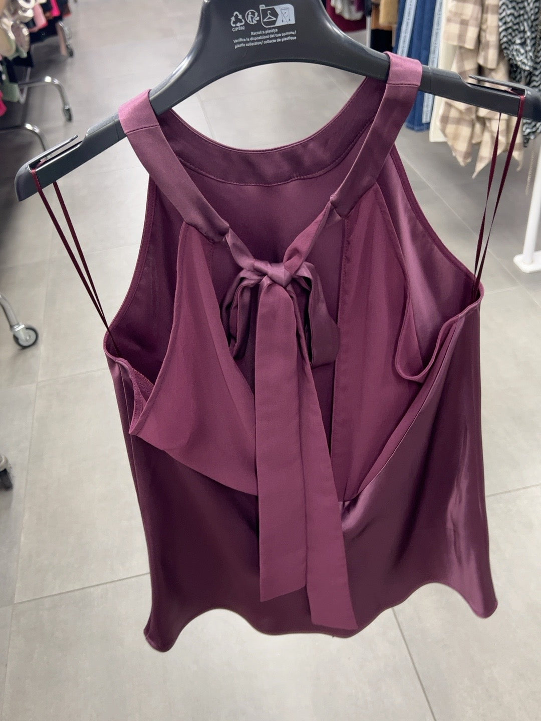 Top Pinko viola – foto originale del retro con fiocco e drappeggio