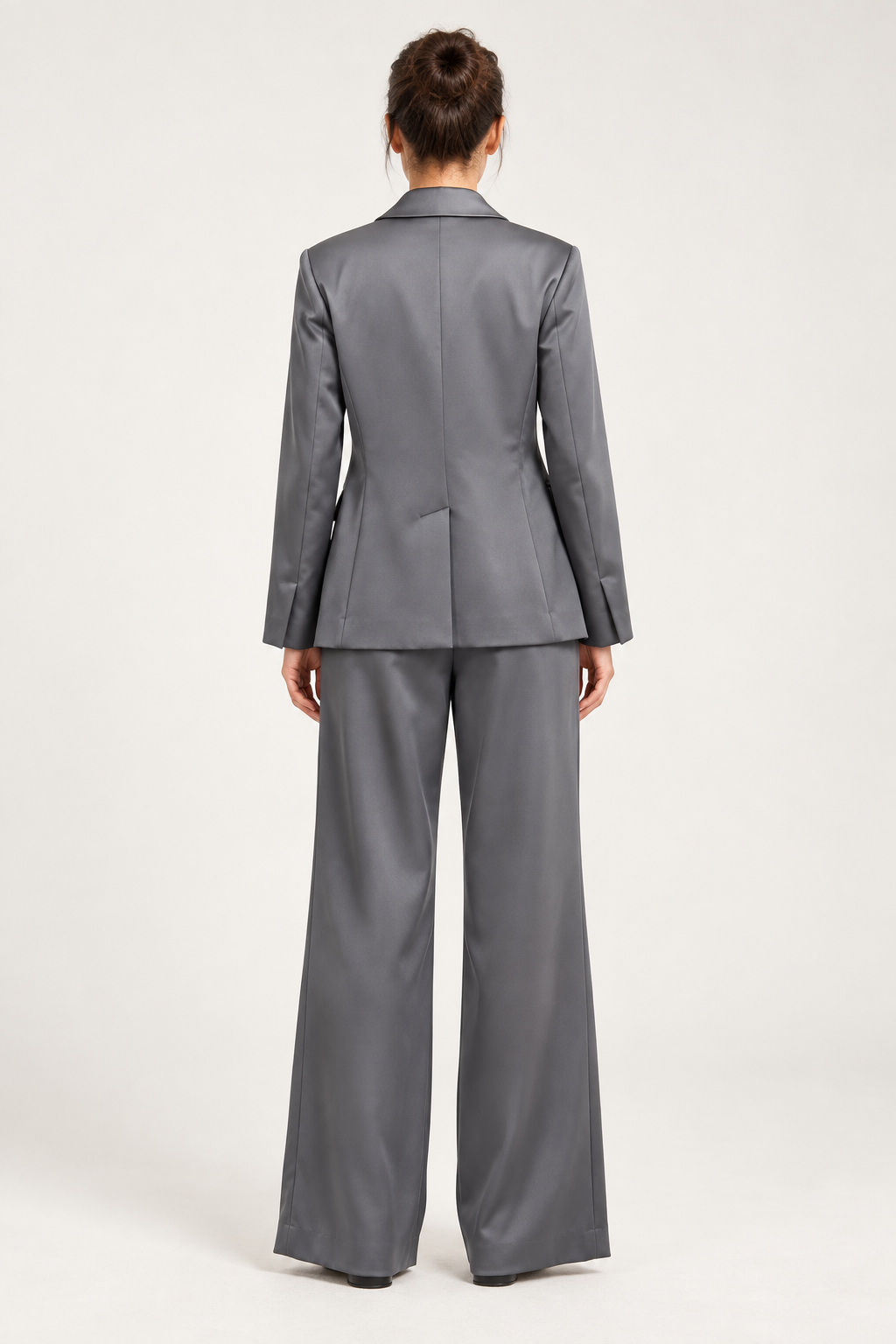 Maliparmi – Tailleur grigio effetto satin - retro